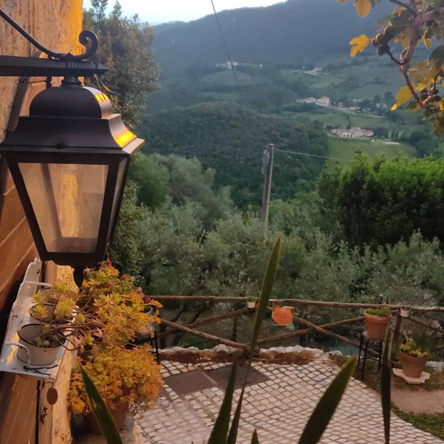 Guesthouse Runcini Ferentillo Extérieur photo