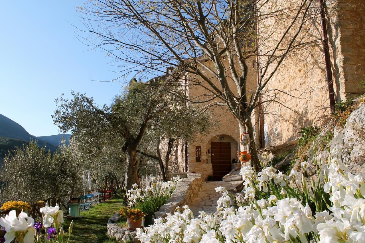 Guesthouse Runcini Ferentillo Extérieur photo